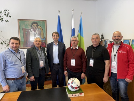 Župan dr. Tomaž Rožen sprejel župane iz Romunije (1)